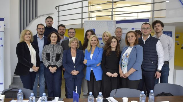 Group photo of the participant during the Panel discussions